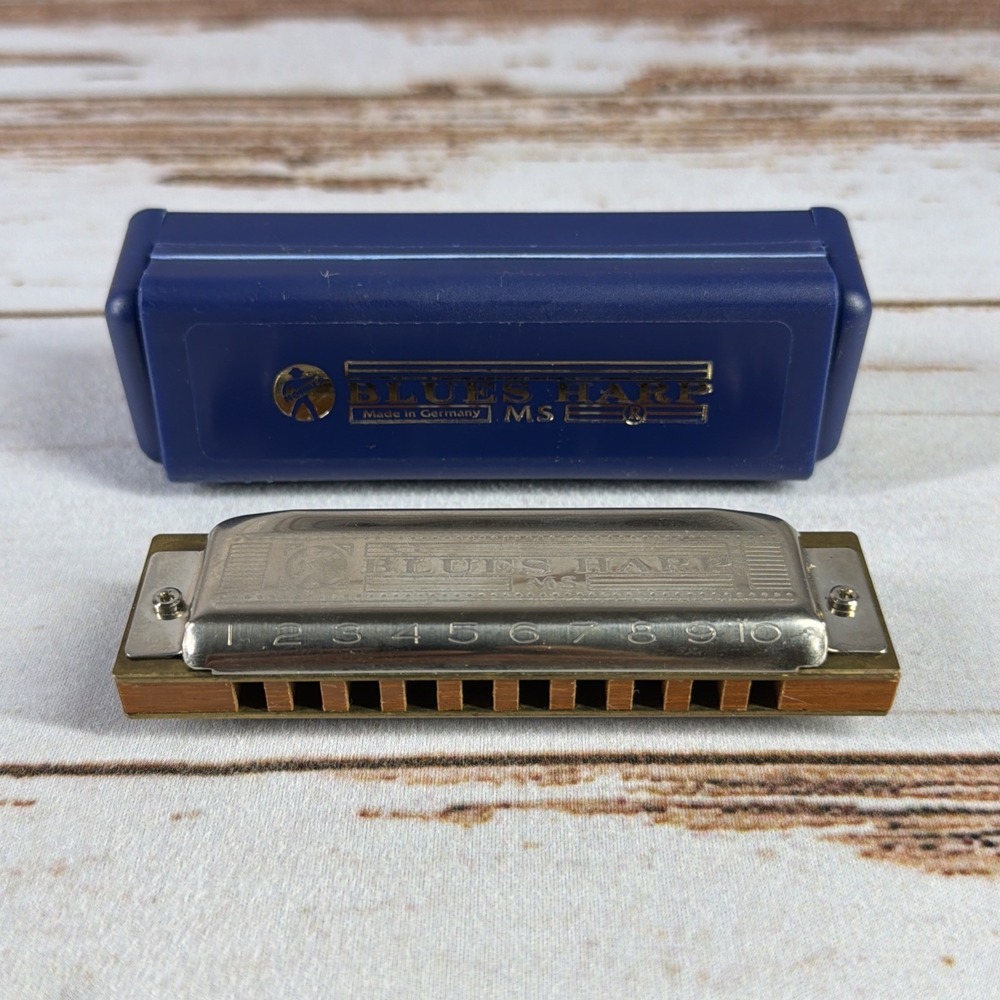 Germany Made Hohner Blues Harp Harmonica Key of D With Case Open Box